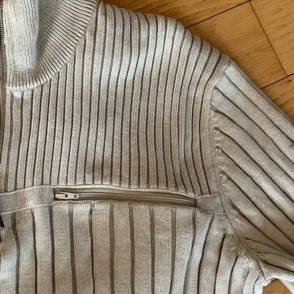 LOT OF 2 Sweaters/Hoodie, Size S/M - Picture 3 of 5